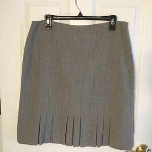 NWOT Anne Klein Sz 10 Women’s Pleated Skirt